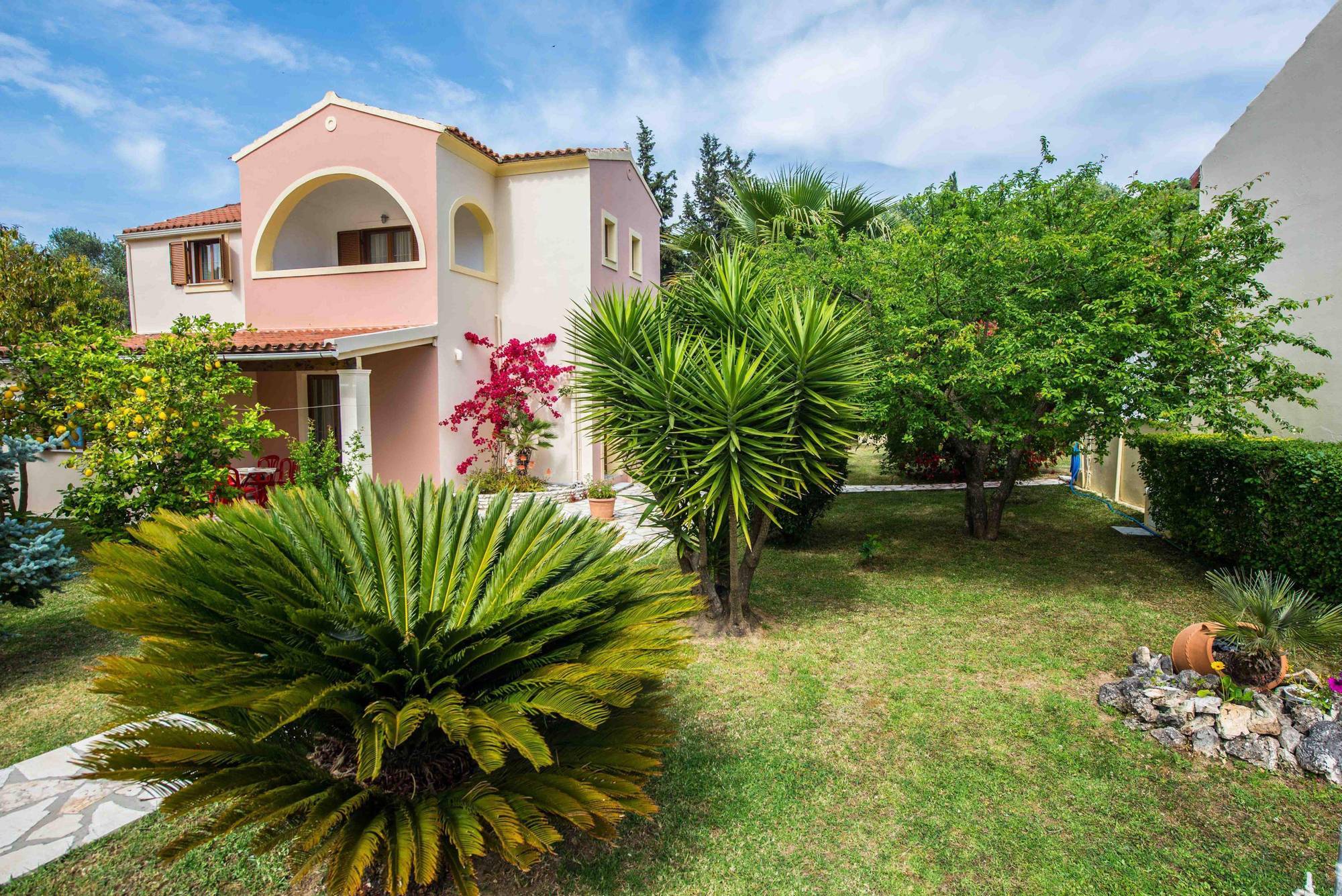 Villa Violetta Akharavi Extérieur photo